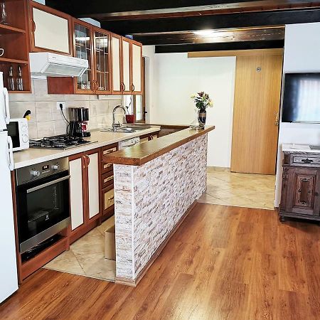 Kuca Za Odmor Pri Brozu Apartment Kumrovec Ngoại thất bức ảnh